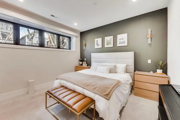 $8,500 | 3219 North Seminary Avenue, Unit 1N, Chicago, IL 60657