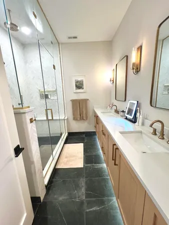 $8,500 | 3219 North Seminary Avenue, Unit 1N, Chicago, IL 60657