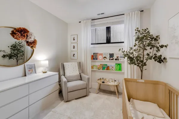 $8,500 | 3219 North Seminary Avenue, Unit 1N, Chicago, IL 60657