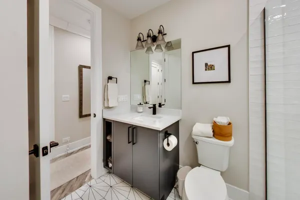 $8,500 | 3219 North Seminary Avenue, Unit 1N, Chicago, IL 60657