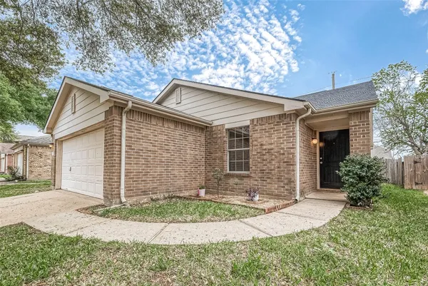$1,800 | 3727 Morning Cove Lane, Katy, TX 77449