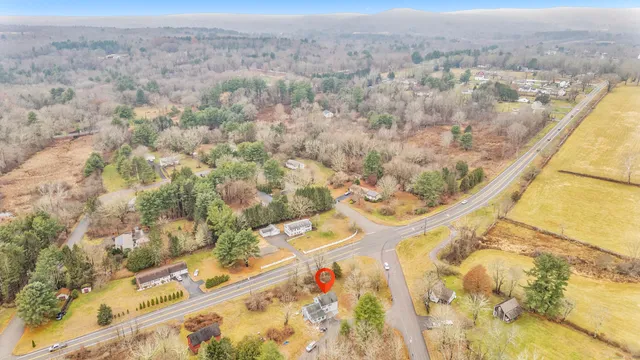 a view of an outdoor space