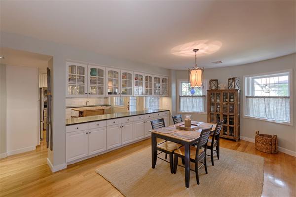 94 University Road, Unit 1 Brookline, MA 02446 - Photo 3 of 12
