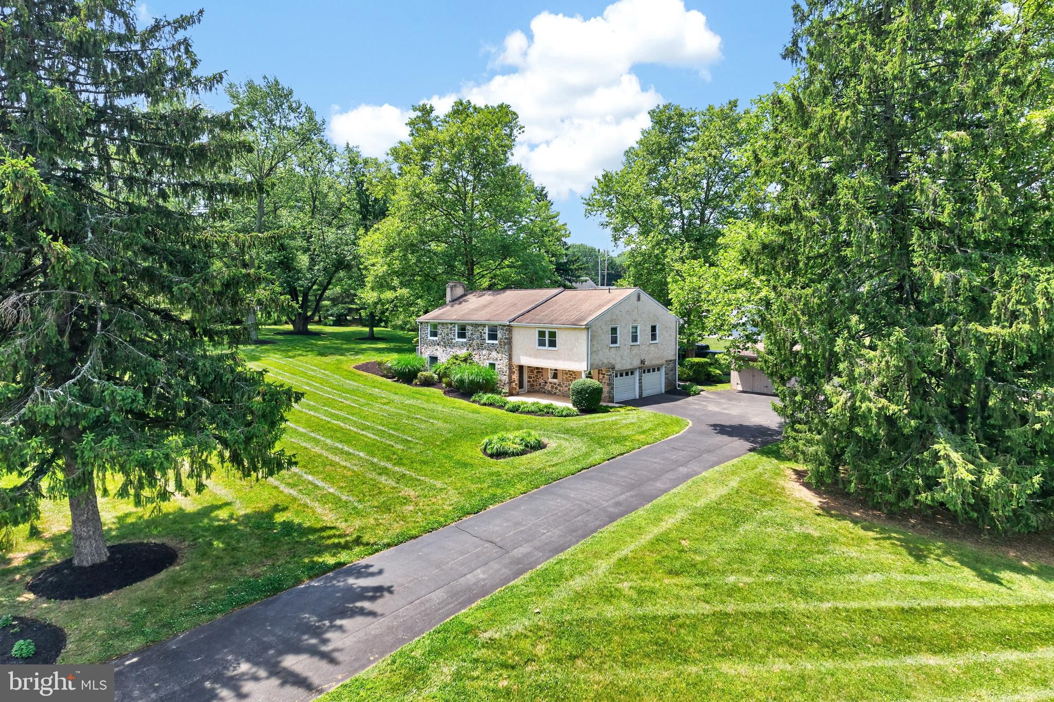 1190 Beaumont Road Berwyn, PA 19312 - Photo 31 of 36