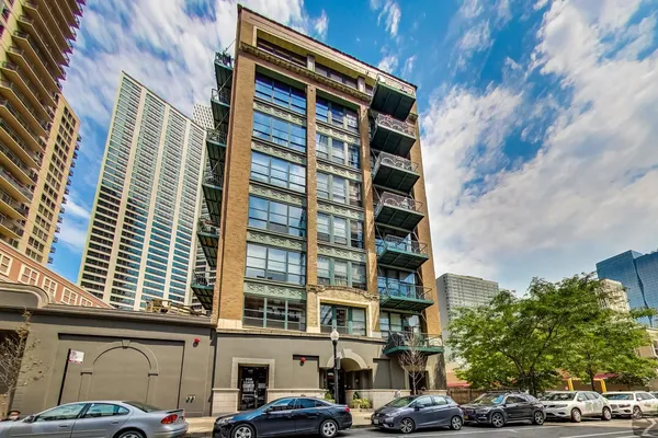 $3,000 | 1133 South Wabash Avenue, Unit 303, Chicago, IL 60605