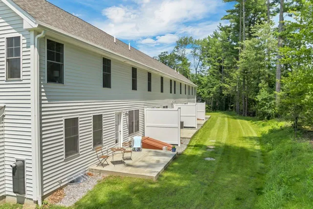 $499,000 | 3 C Mustang Drive, Unit MODEL, Litchfield, NH 03052