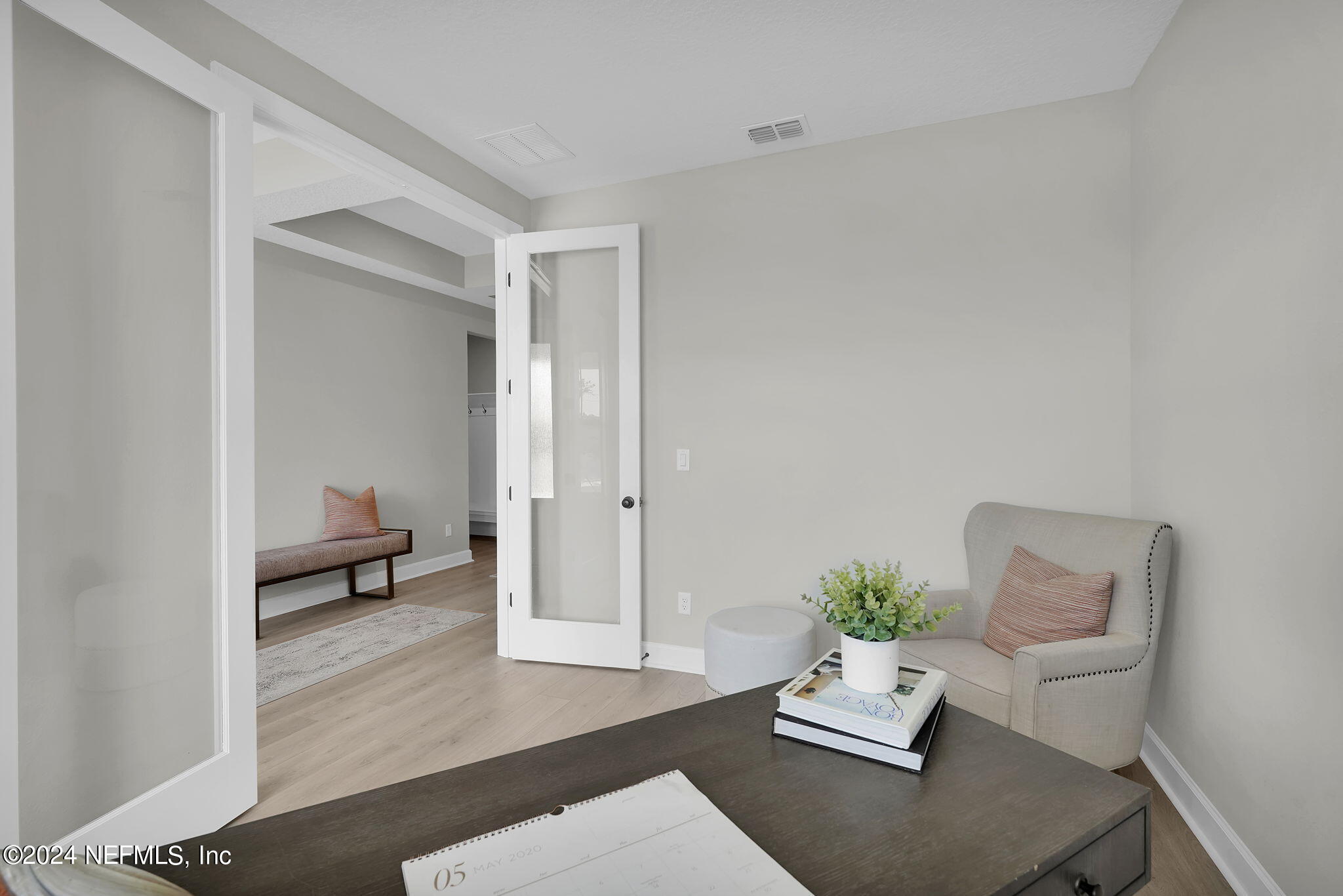 117 Greylock Lane St. Augustine, FL 32092 - Photo 9 of 48 a living room with furniture and a potted plant