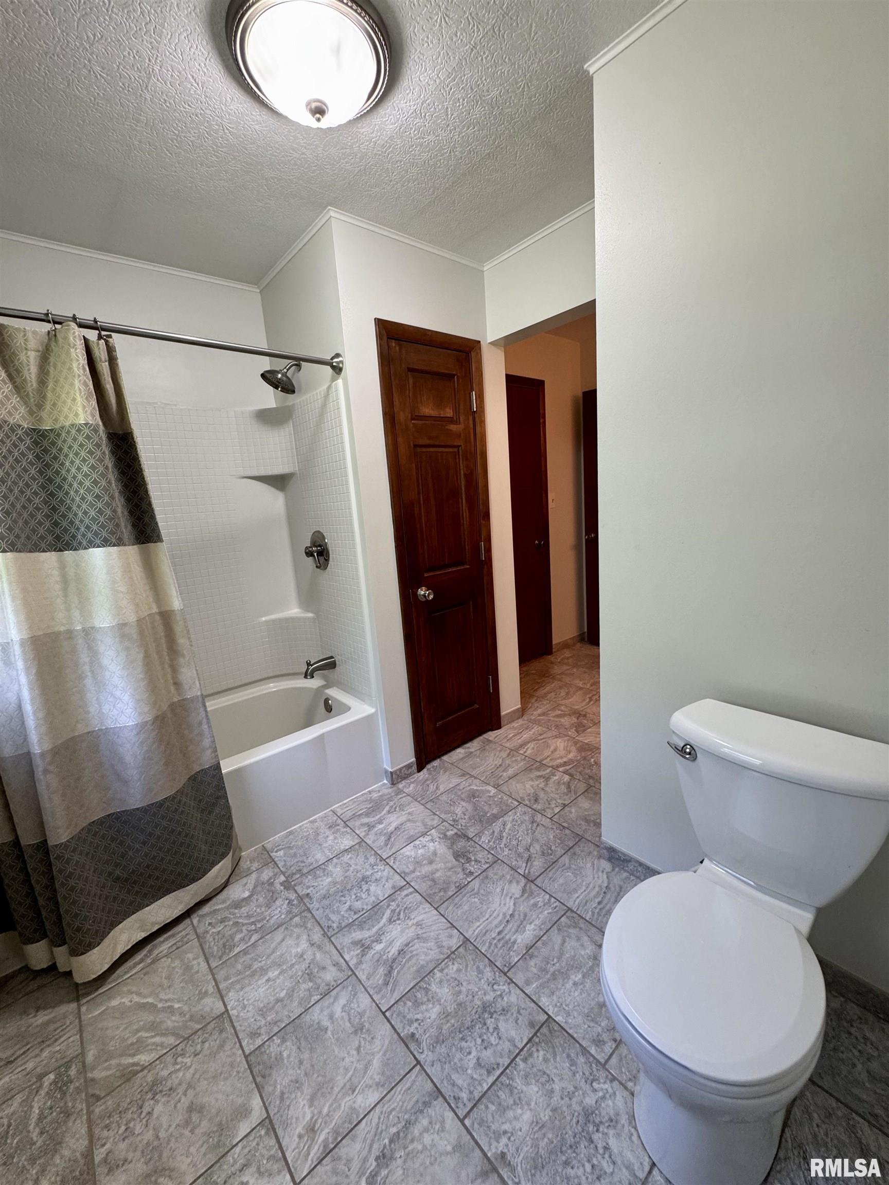 2001 West Jackson Street, Unit C Macomb, IL 61455 - Photo 19 of 45