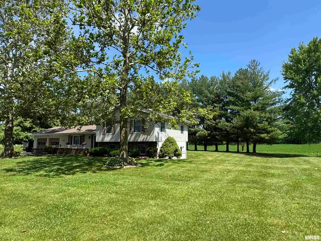 $399,000 | 2001 West Jackson Street, Unit C, Macomb, IL 61455