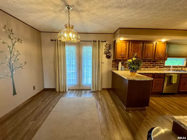 $399,000 | 2001 West Jackson Street, Unit C, Macomb, IL 61455