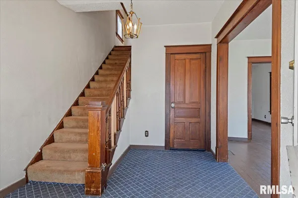 $79,999 | 600 Sanford Street, Nokomis, IL 62075