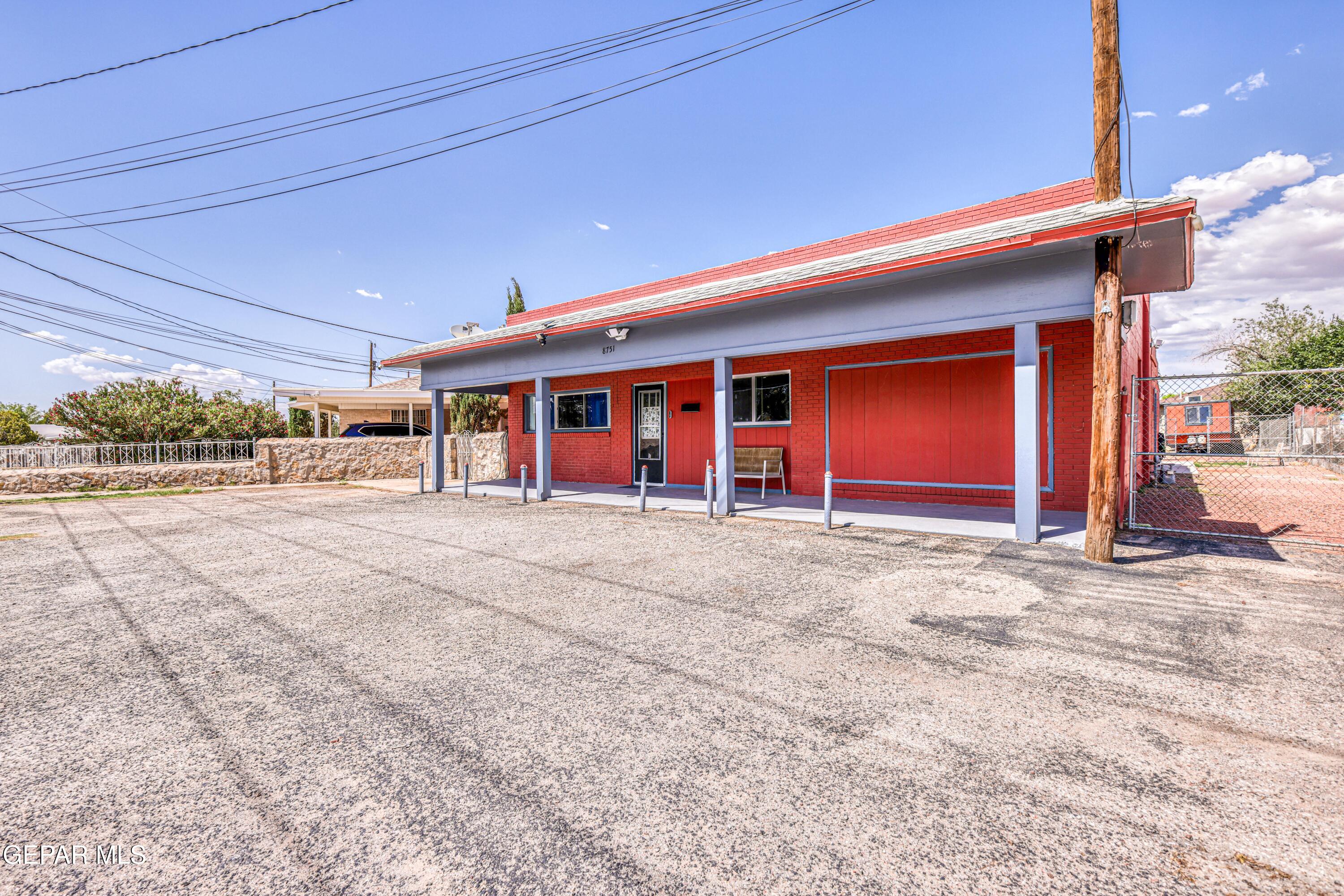 8751 Winchester Road El Paso, TX 79907 - Photo 6 of 65 6