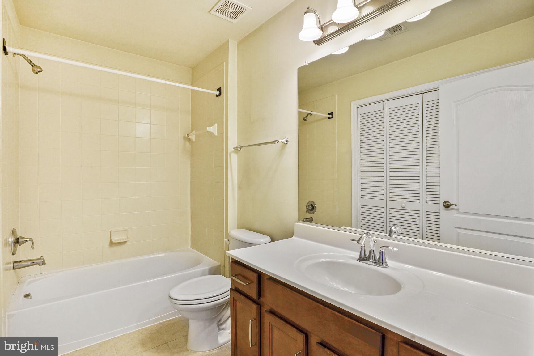 42777 Hay Road Ashburn, VA 20147 - Photo 15 of 21