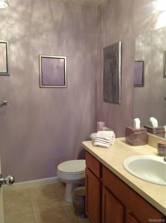 340 North Wixom Road Wixom, MI 48393 - Photo 19 of 26