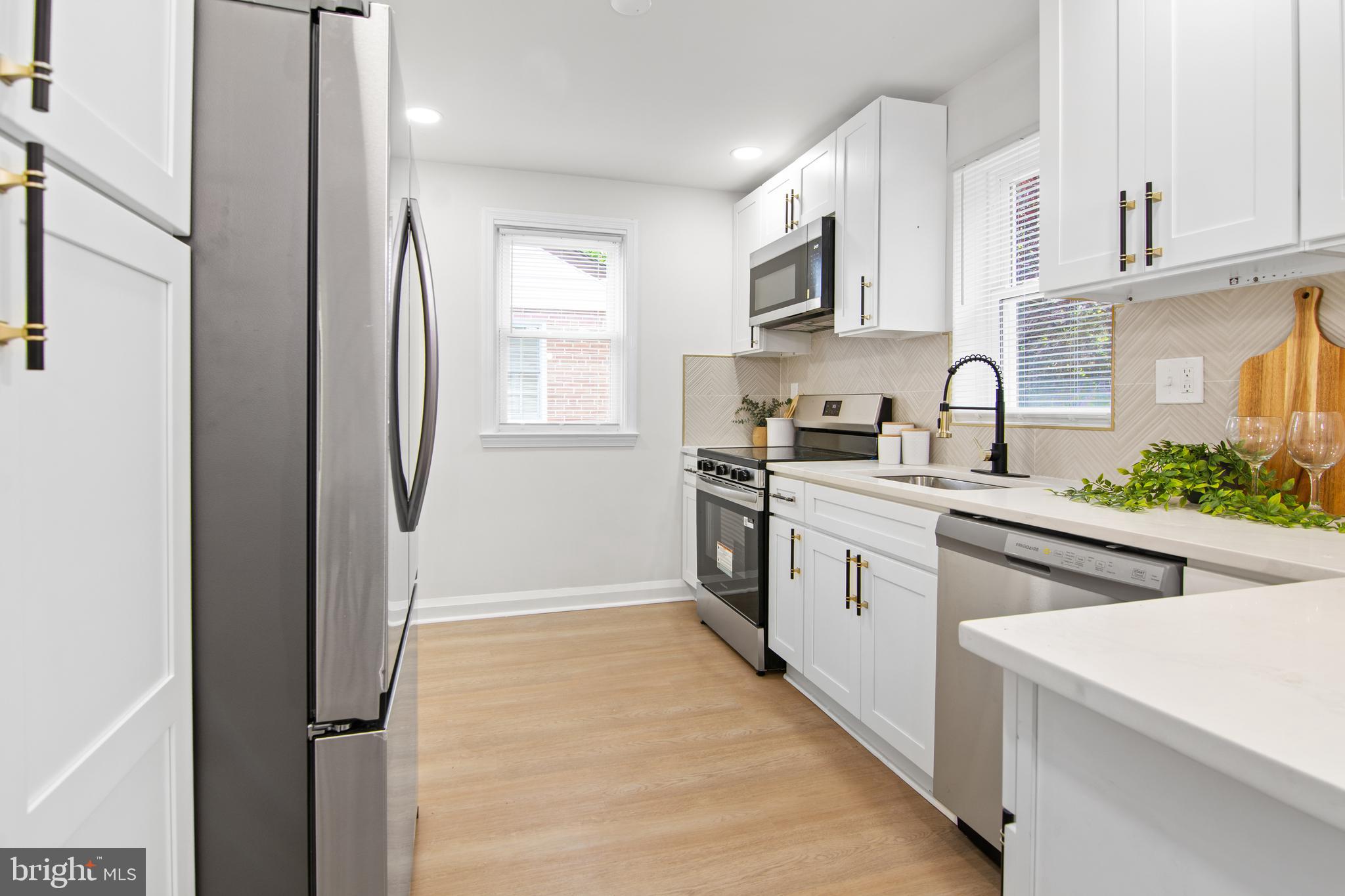1727 Hilyard Road Baltimore, MD 21234 - Photo 14 of 41
