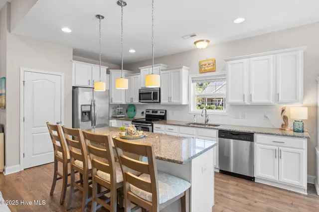 $2,200 | 1801 Wildwood Court Southwest, Ocean Isle Beach, NC 28469