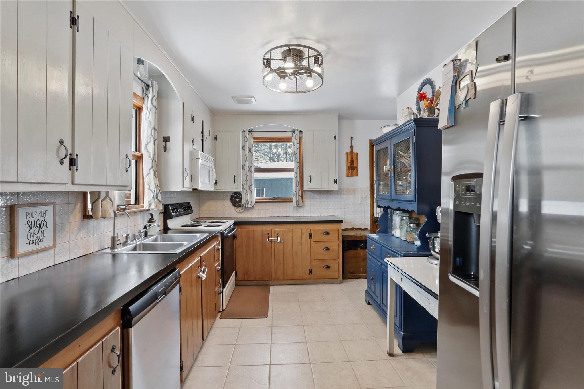 107 Shade Hollow Road Grantsville, MD 21536 - Photo 20 of 38 Recently installed countertops