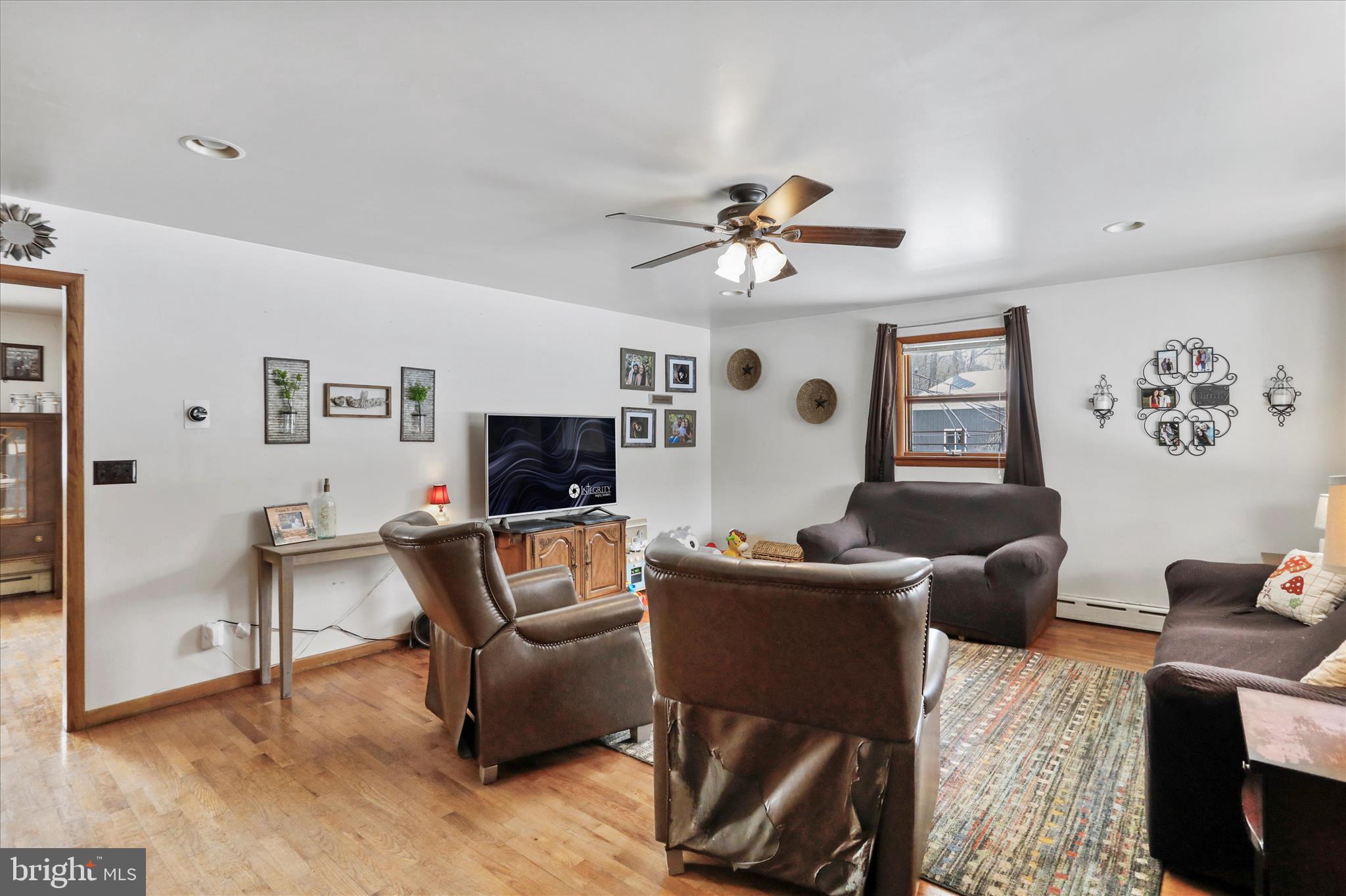 107 Shade Hollow Road Grantsville, MD 21536 - Photo 5 of 38