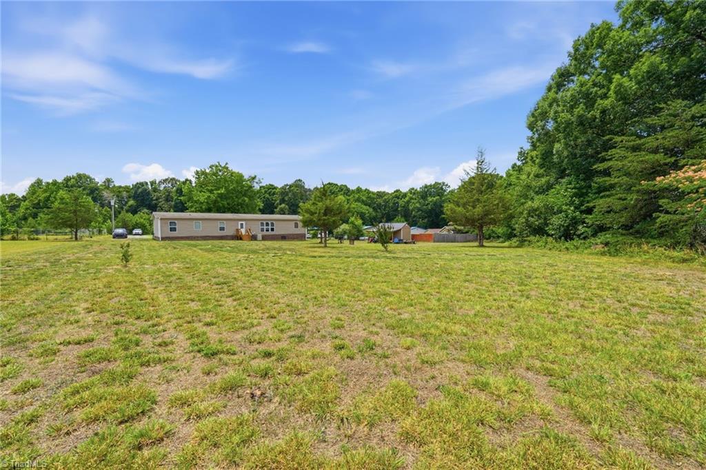 114 Hughes Ridge Road Burlington, NC 27217 - Photo 3 of 31