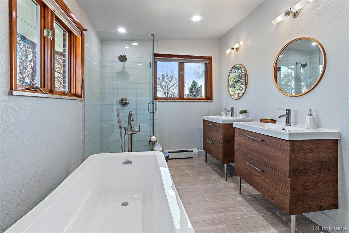 6743 Flower Street Arvada, CO 80004 - Photo 15 of 38