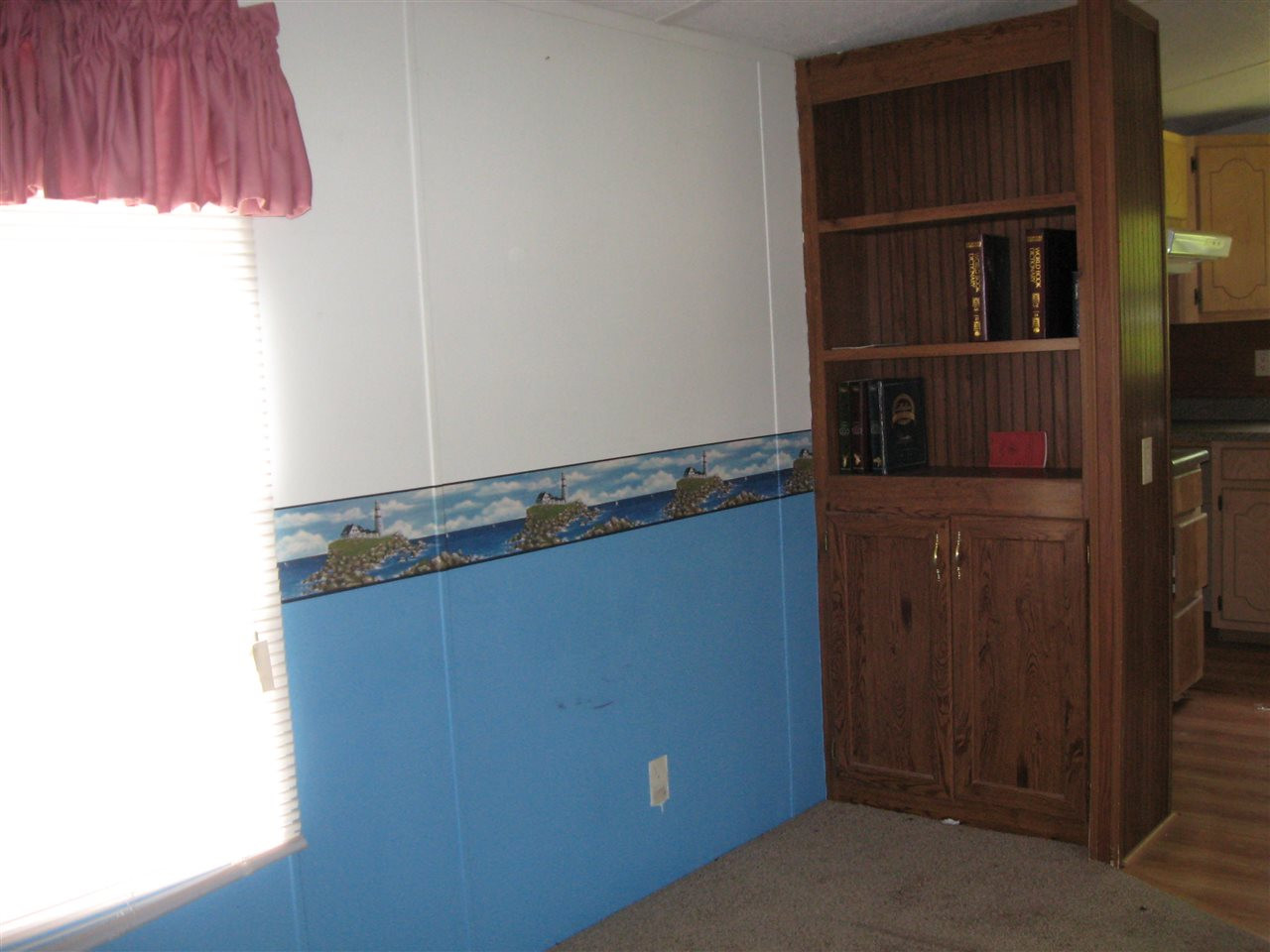 925 C Micro Road West Micro, NC 27555 - Photo 3 of 12 Dining Room