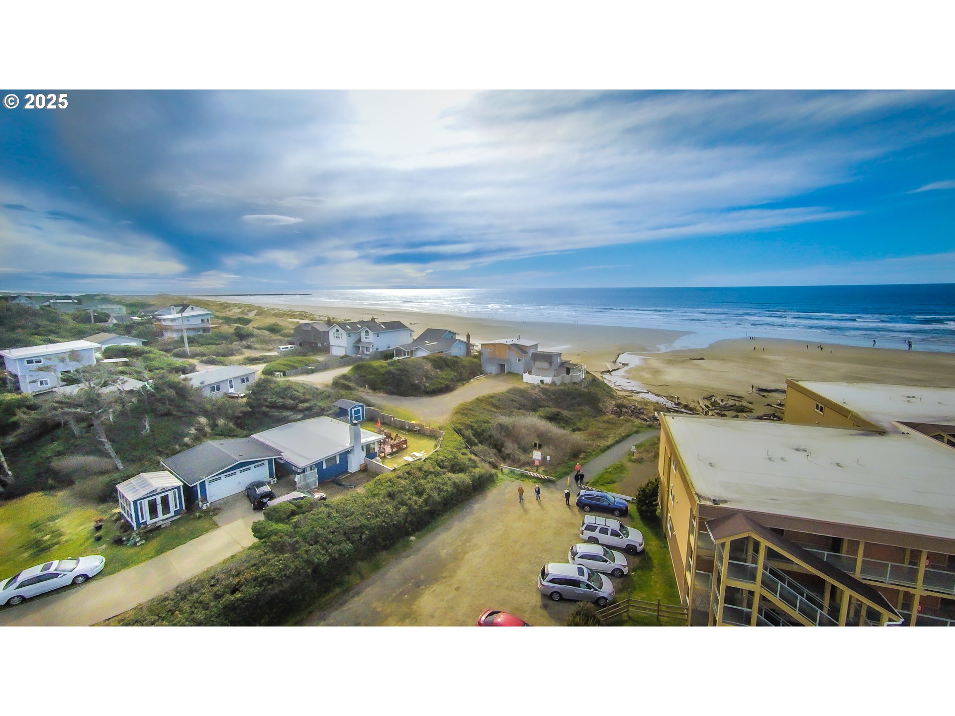 88416 1st Avenue, Unit 303 Florence, OR 97439 - Photo 19 of 21 a view of a city