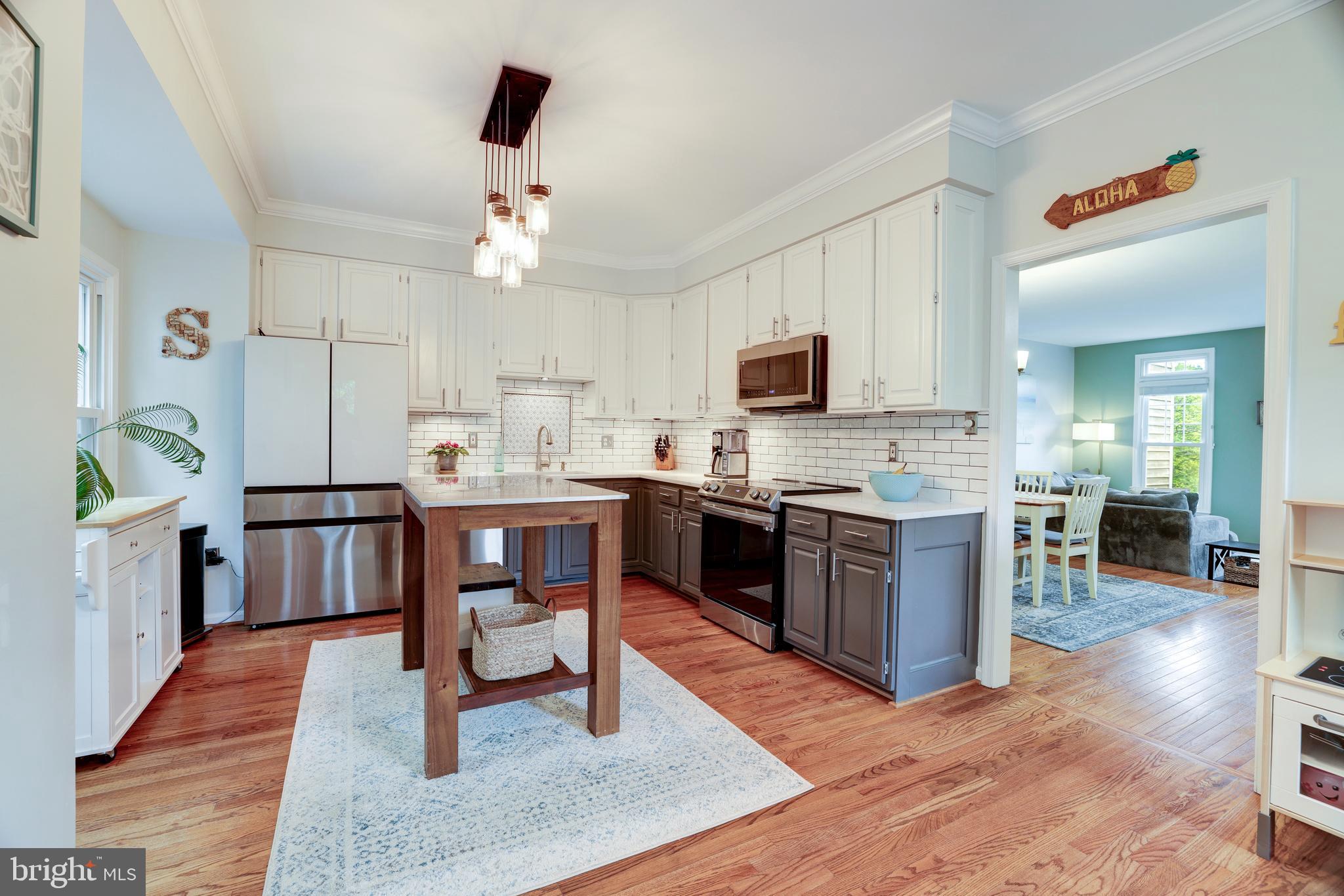 1264 Weatherstone Court Reston, VA 20194 - Photo 7 of 46