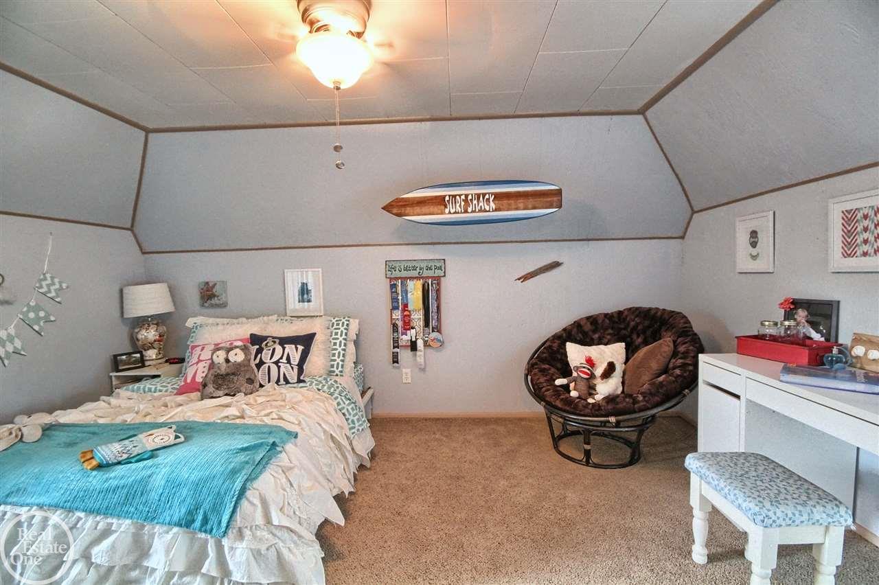 1045 Harvard Road Grosse Pointe Park, MI 48230 - Photo 27 of 29