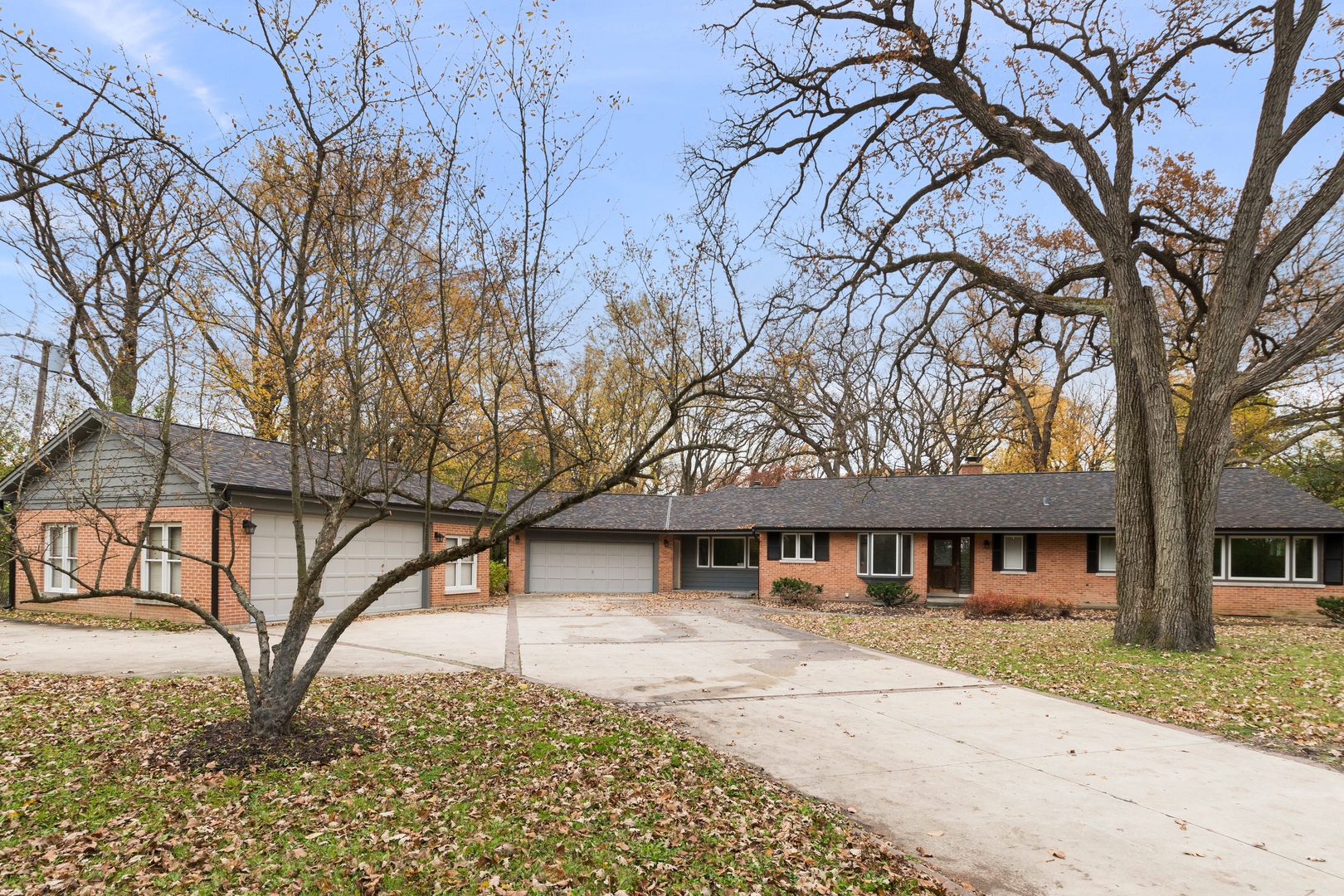 281 South Ridge Road Lake Forest, IL 60045 - Photo 1 of 29