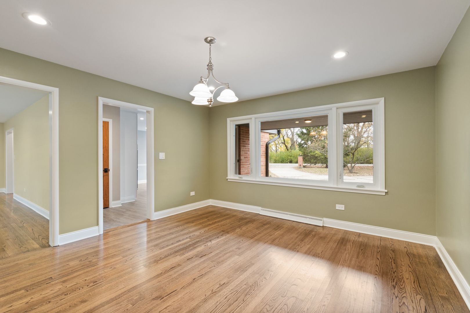 281 South Ridge Road Lake Forest, IL 60045 - Photo 6 of 29