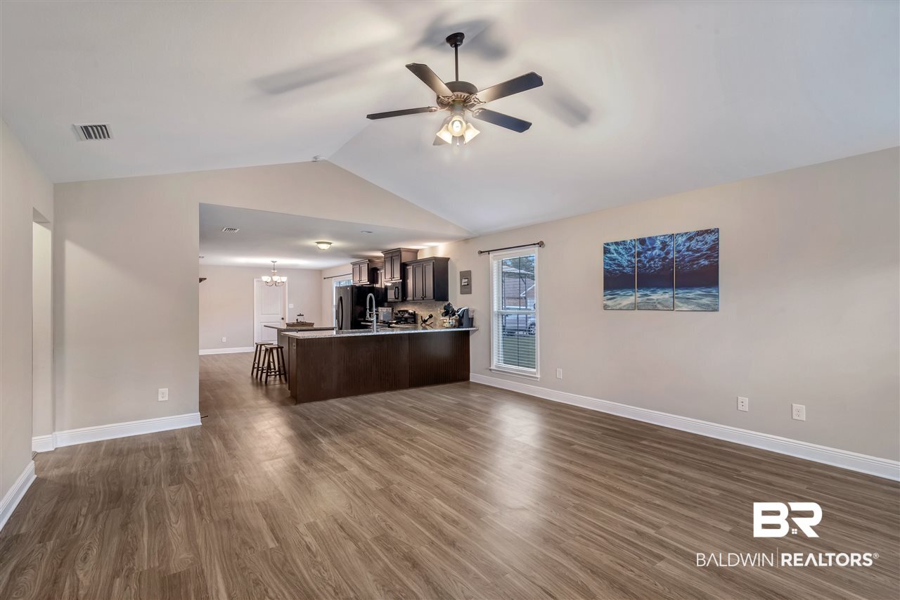 1395 Majesty Loop Foley, AL 36535 - Photo 5 of 23