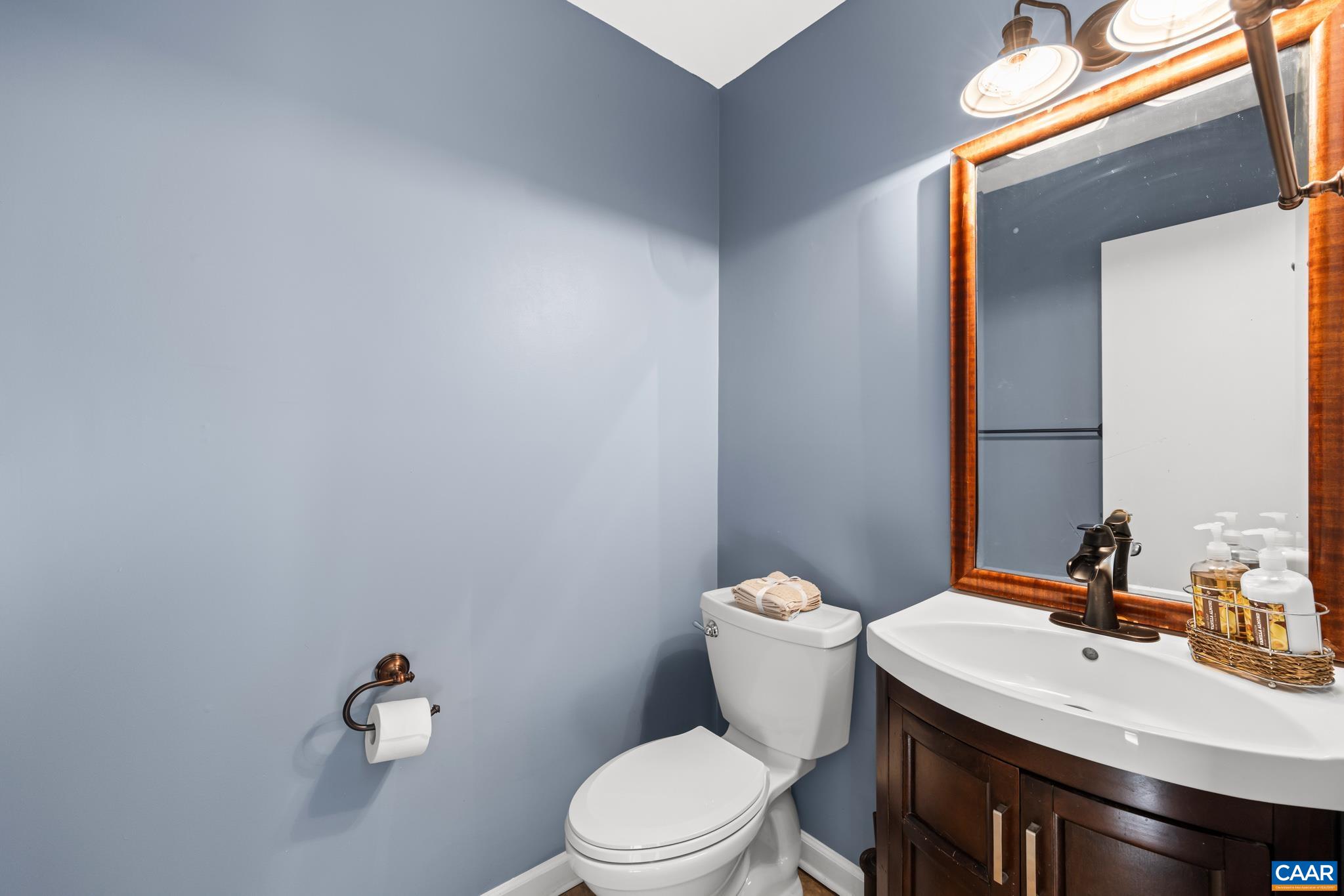 919 Stonehenge Road Charlottesville, VA 22901 - Photo 11 of 34