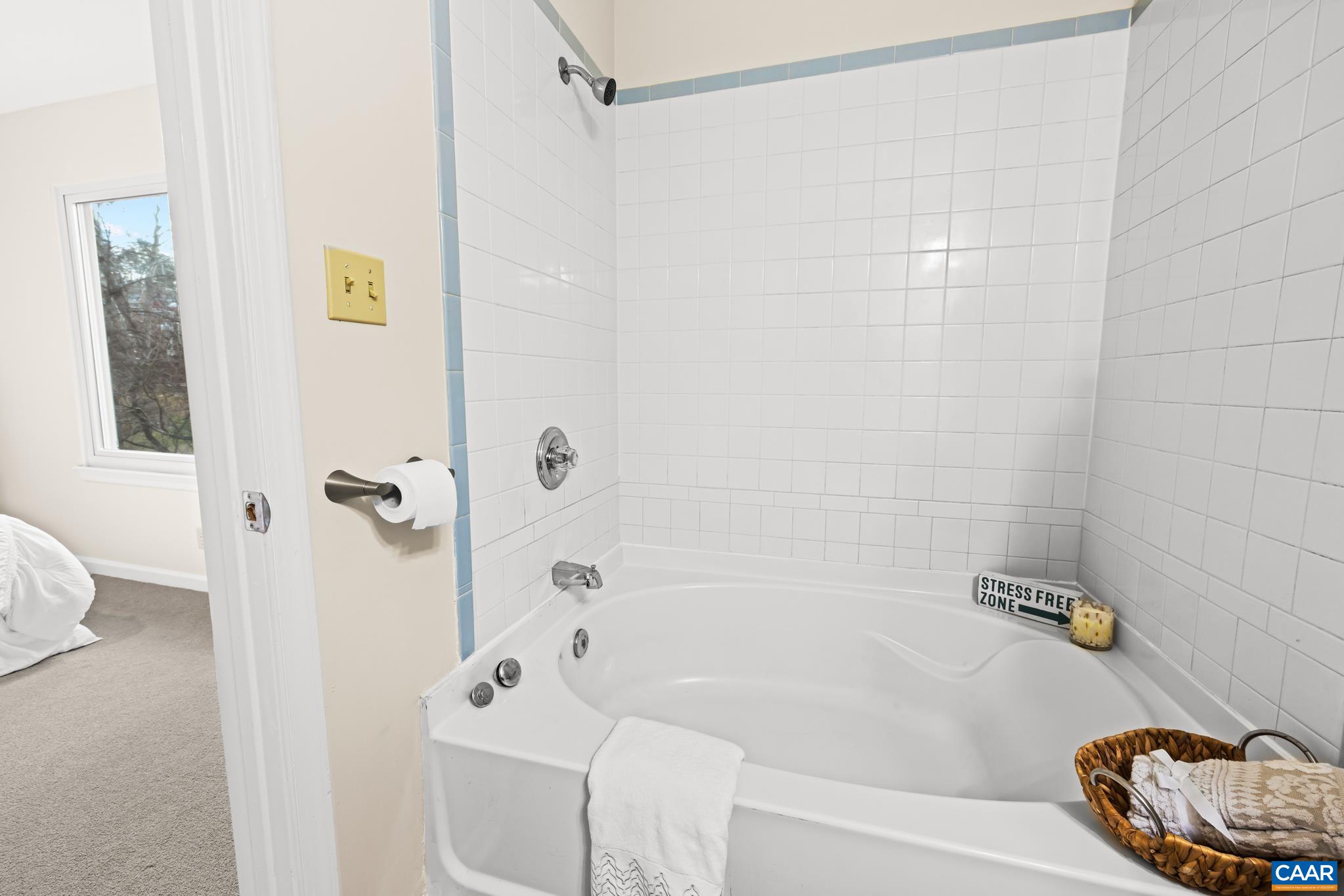 919 Stonehenge Road Charlottesville, VA 22901 - Photo 17 of 34