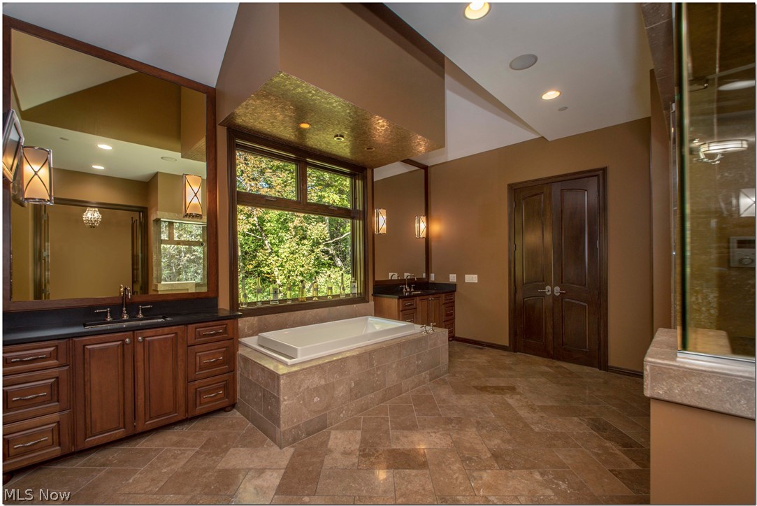 2783 Som Center Road Chagrin Falls, OH 44022 - Photo 17 of 33 Gallery Image 17