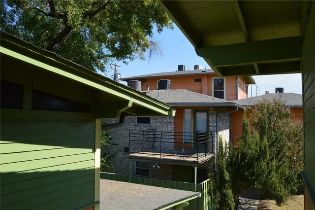 $1,650 | 2703 Swisher Street, Unit 202A, Austin, TX 78705