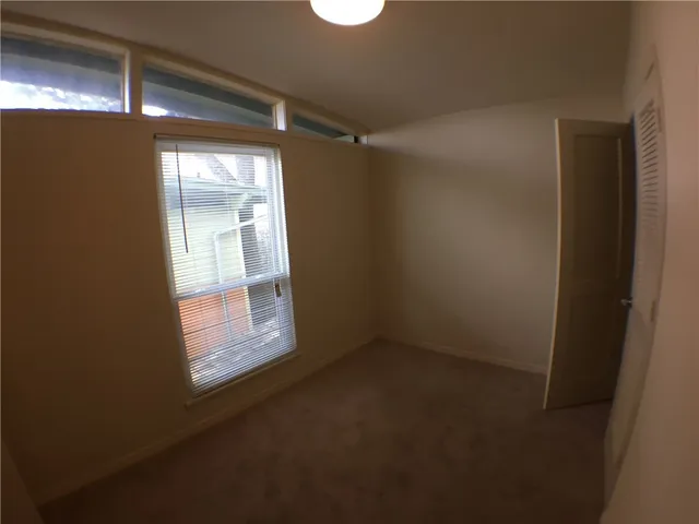 a view of empty room with window