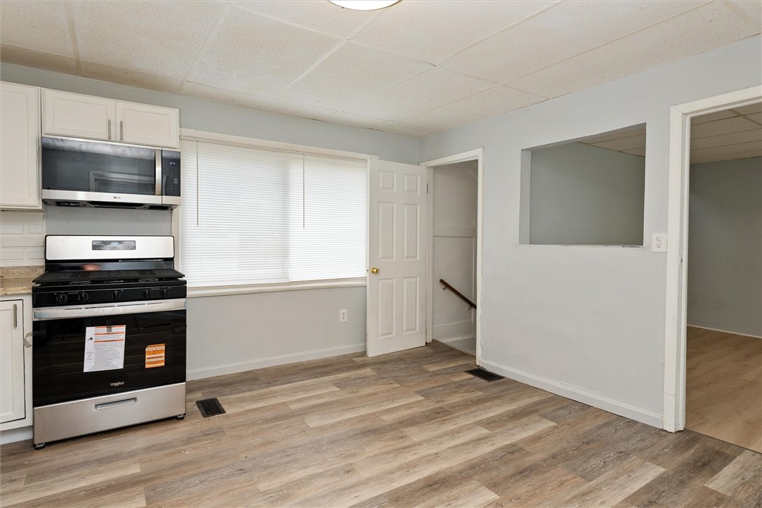 34 Dugan Place Rochester, NY 14612 - Photo 16 of 38