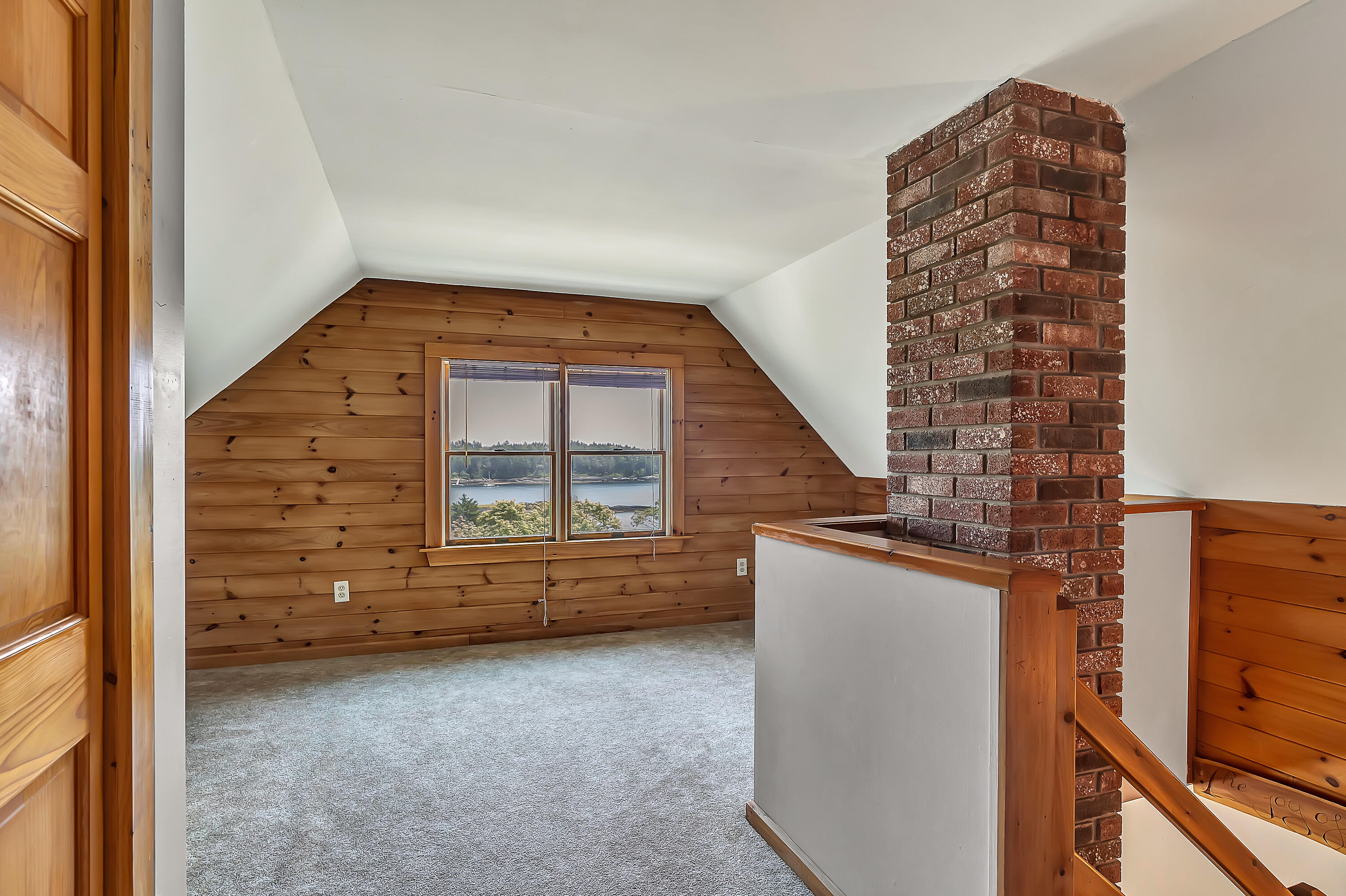 18 Leeman Road Orrs Island, ME 04066 - Photo 37 of 49 2nd fl den/ office