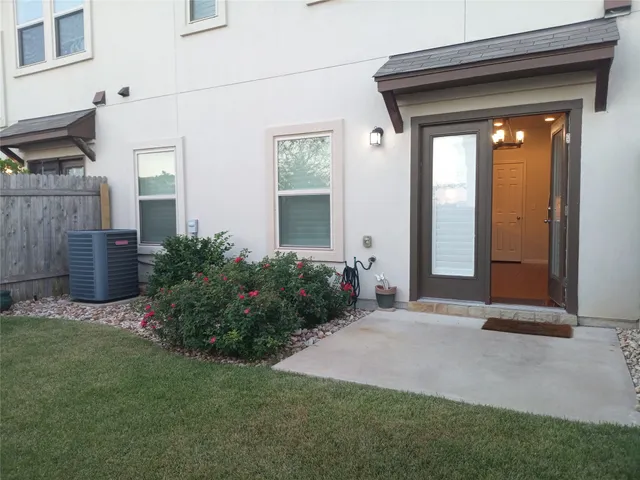 $2,050 | 1701 South Bell Boulevard, Unit 1303, Cedar Park, TX 78613