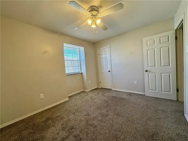 $1,400 | 54 Carriage Lane, Unit B, Destrehan, LA 70047