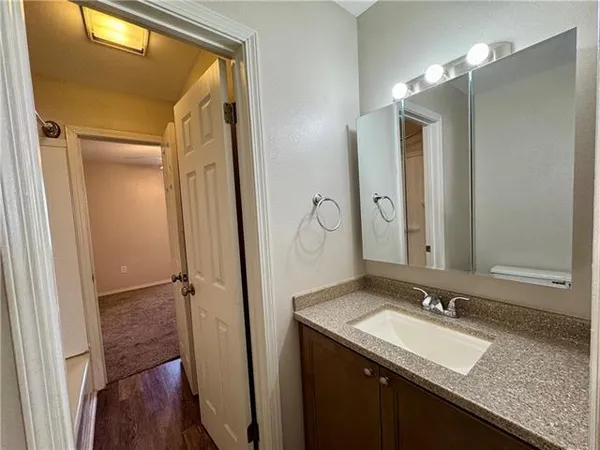 $1,400 | 54 Carriage Lane, Unit B, Destrehan, LA 70047