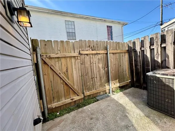 $1,400 | 54 Carriage Lane, Unit B, Destrehan, LA 70047