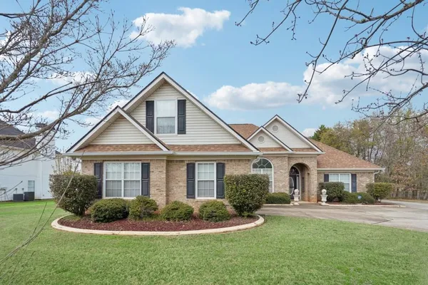 $364,900 | 128 Moss Pointe Drive, McDonough, GA 30253