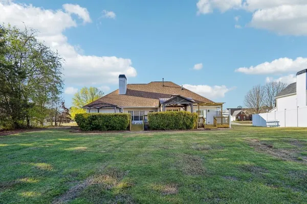 $364,900 | 128 Moss Pointe Drive, McDonough, GA 30253