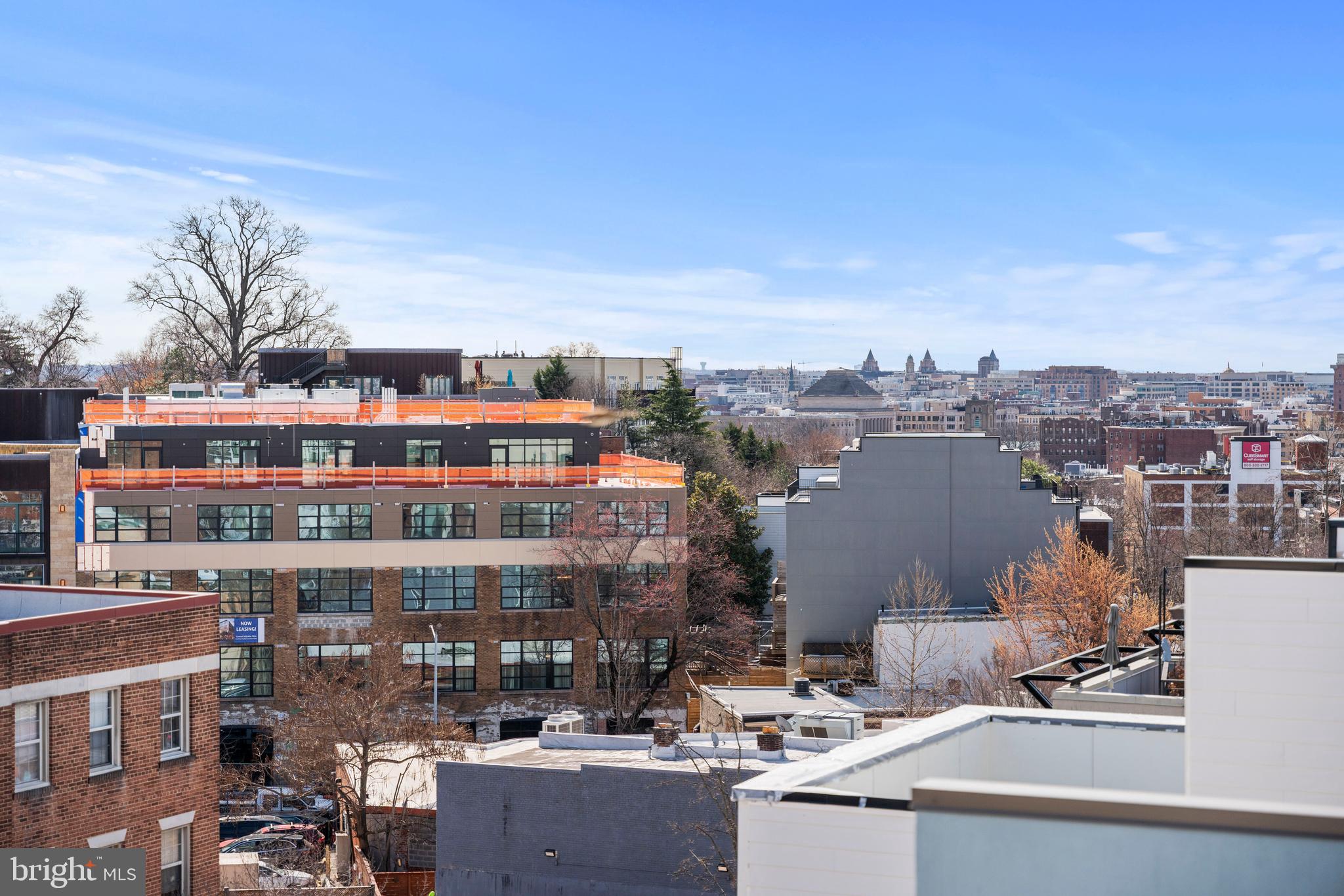 2448 Ontario Road Northwest, Unit 4 Washington, DC 20009 - Photo 32 of 35 a view of a city that has tall buildings