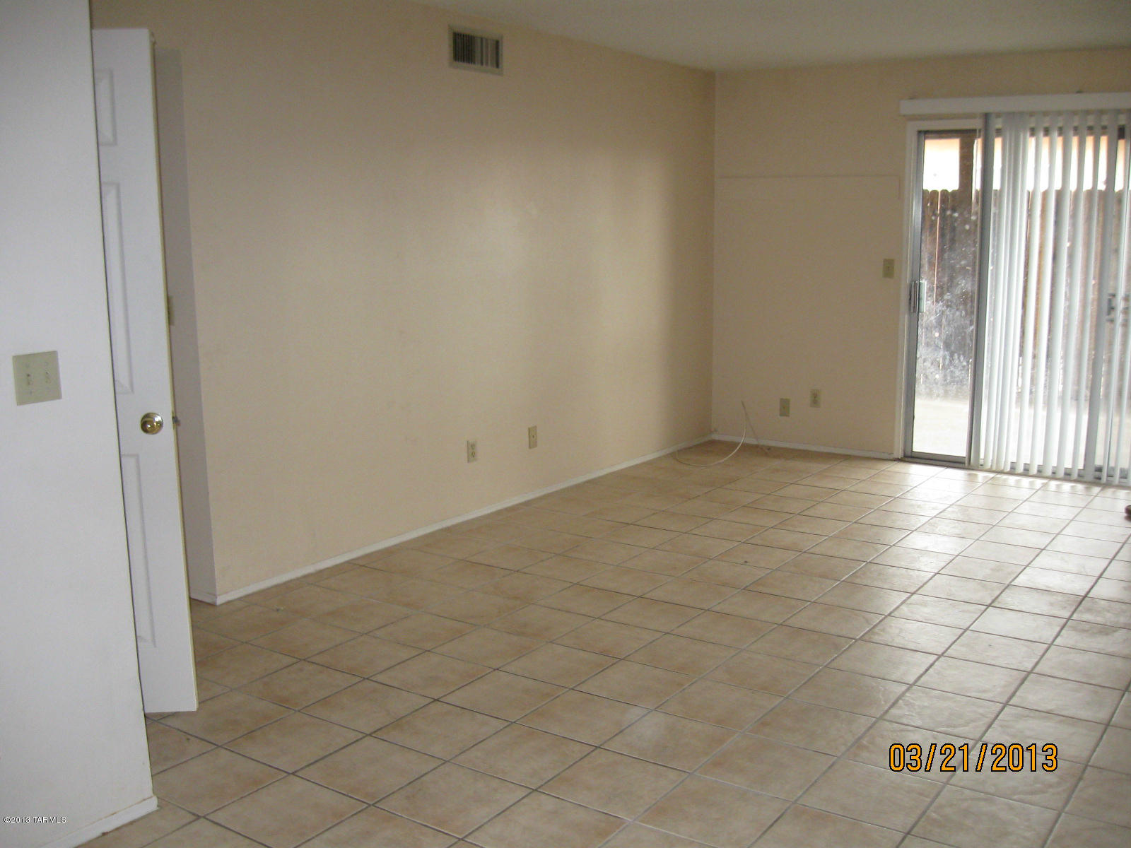 936 South Pantano Road Tucson, AZ 85710 - Photo 3 of 7 Gallery Image 3