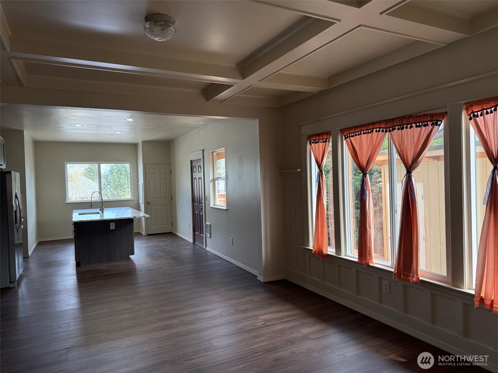 3709 Colby Avenue Everett, WA 98201 - Photo 5 of 14