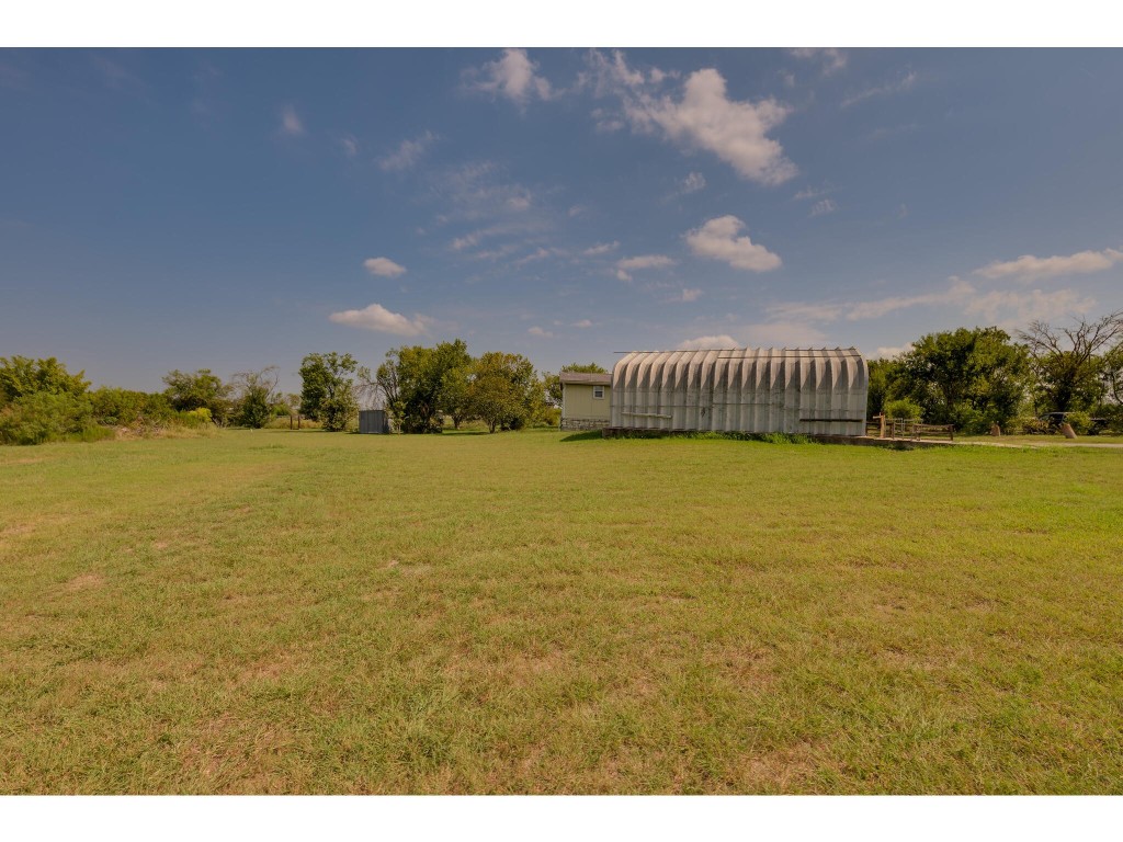 13506 Palmer Road Buda, TX 78610 - Photo 21 of 33 a view of an ocean from a balcony