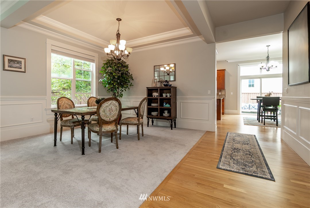 5102 Northeast 10th Street Renton, WA 98059 - Photo 3 of 28