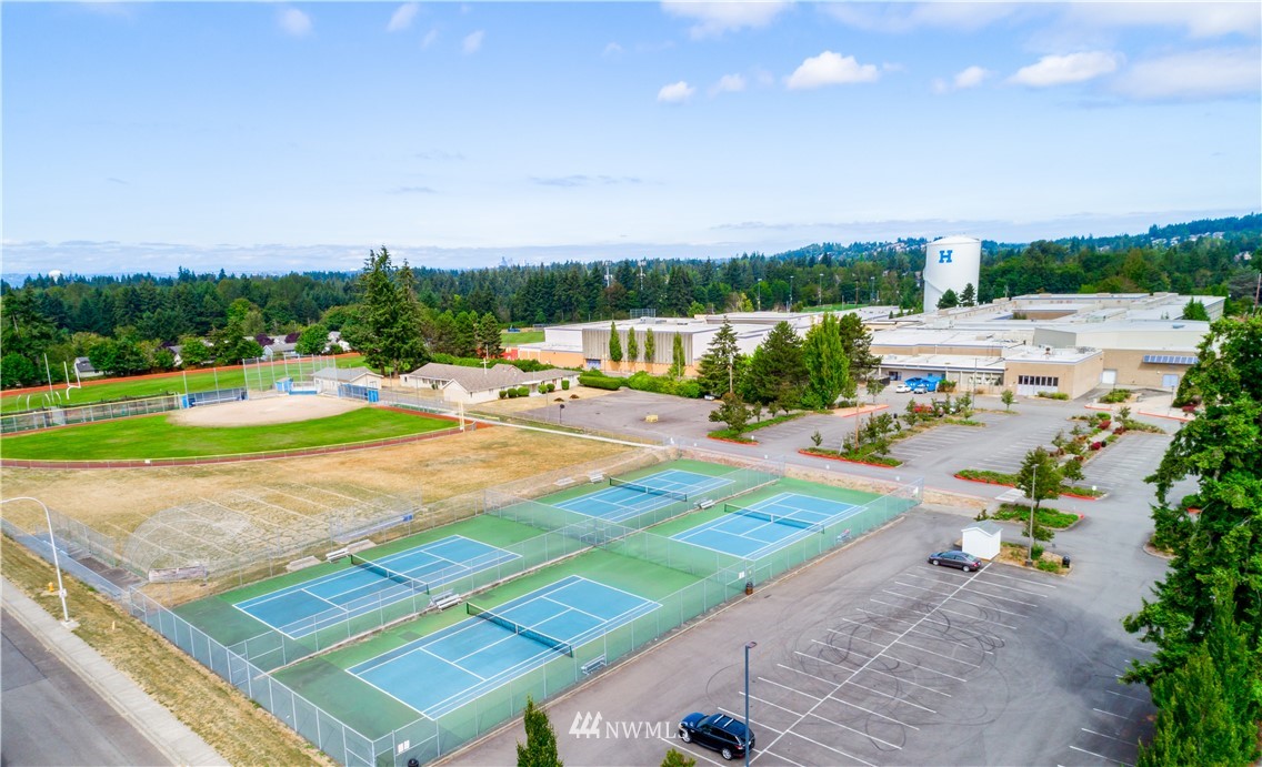 5102 Northeast 10th Street Renton, WA 98059 - Photo 28 of 28